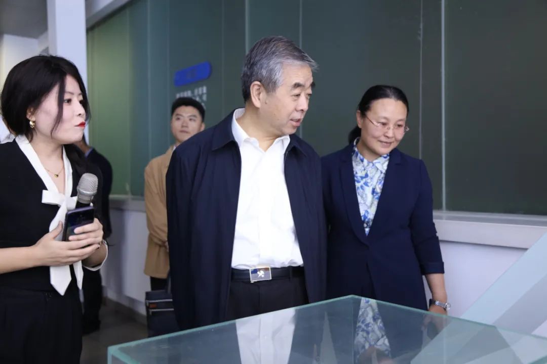 华兴宠物(wù)